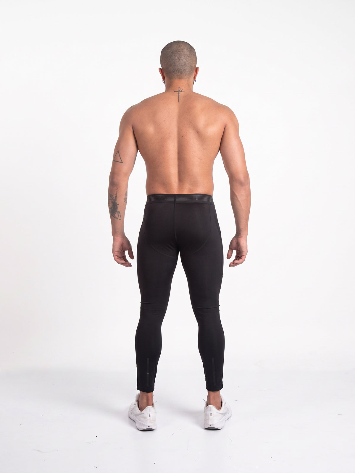 KINKON Paneled mesh Tights