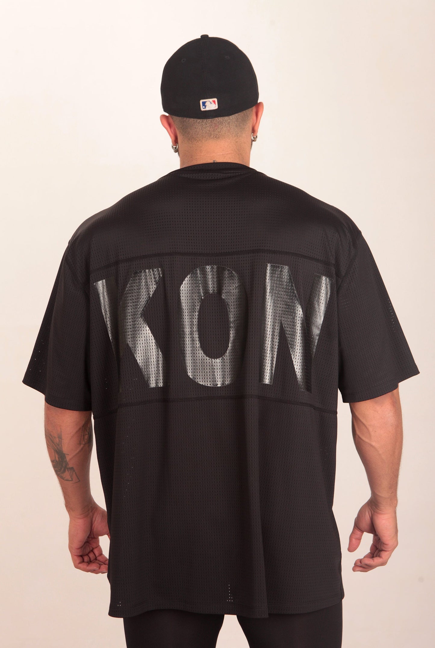 KINKON Oversized Pump Cover Tee